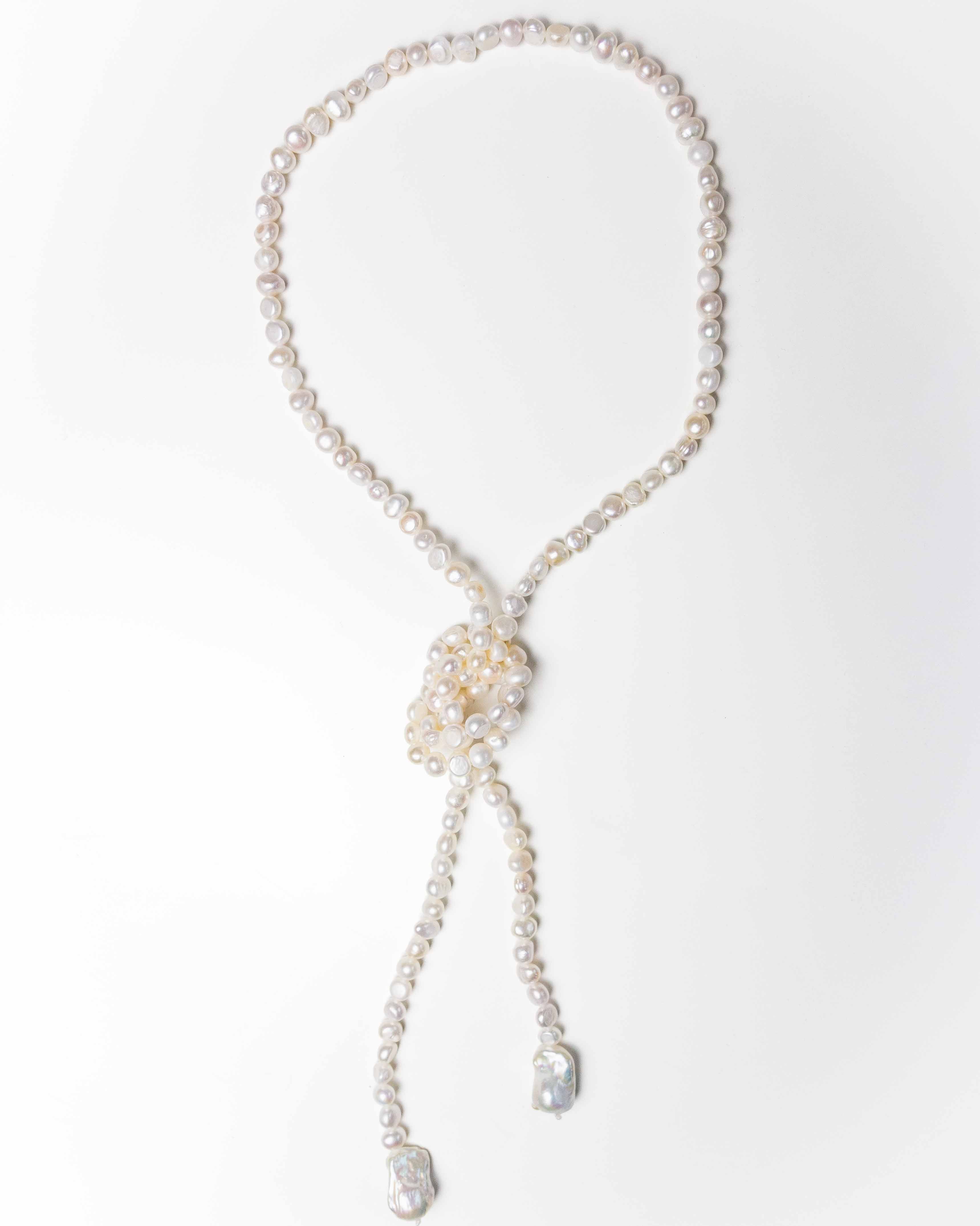Alba Bianca Necklace