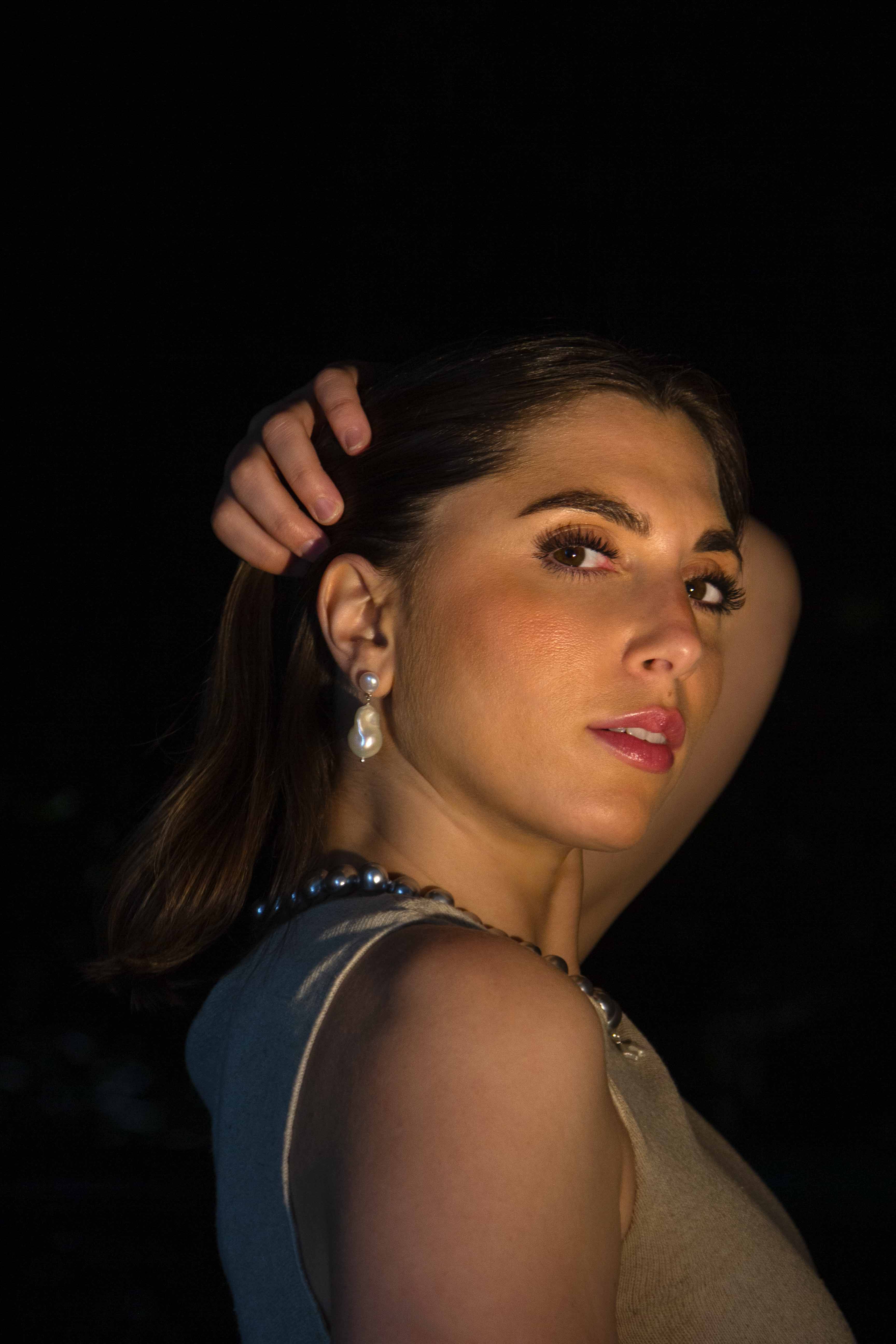 Onda Earrings