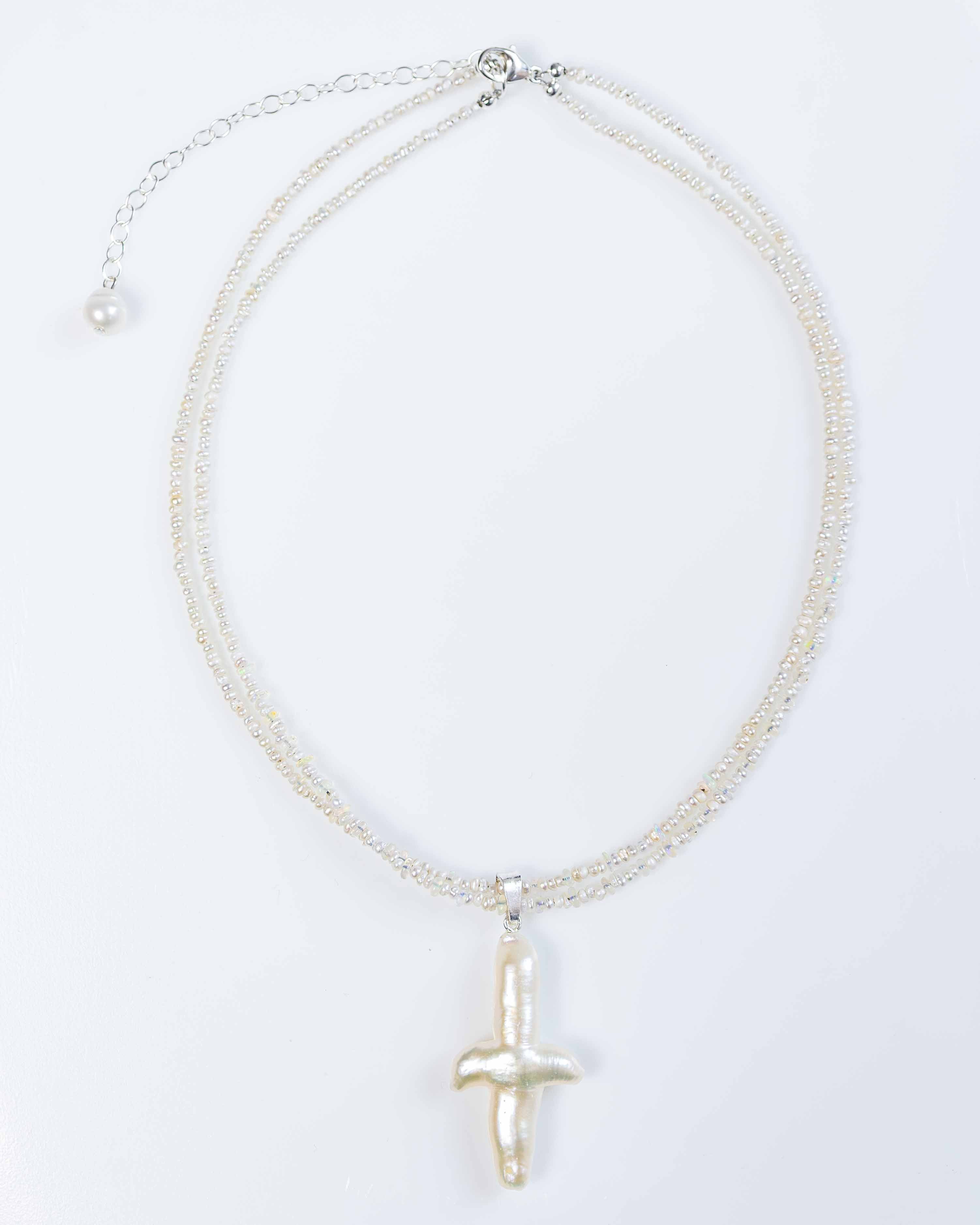 Sacra Pearl Necklace