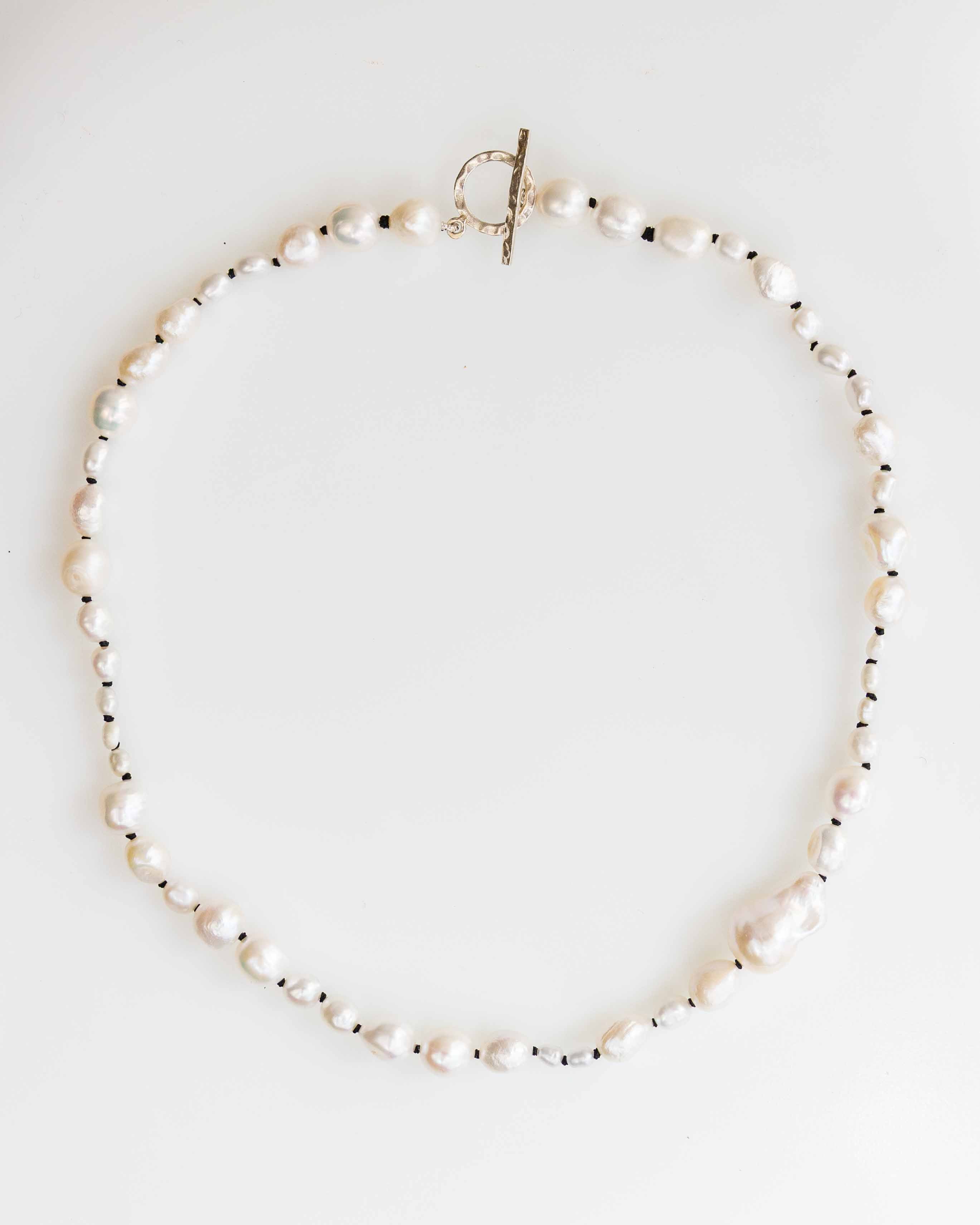 Nodo Necklace