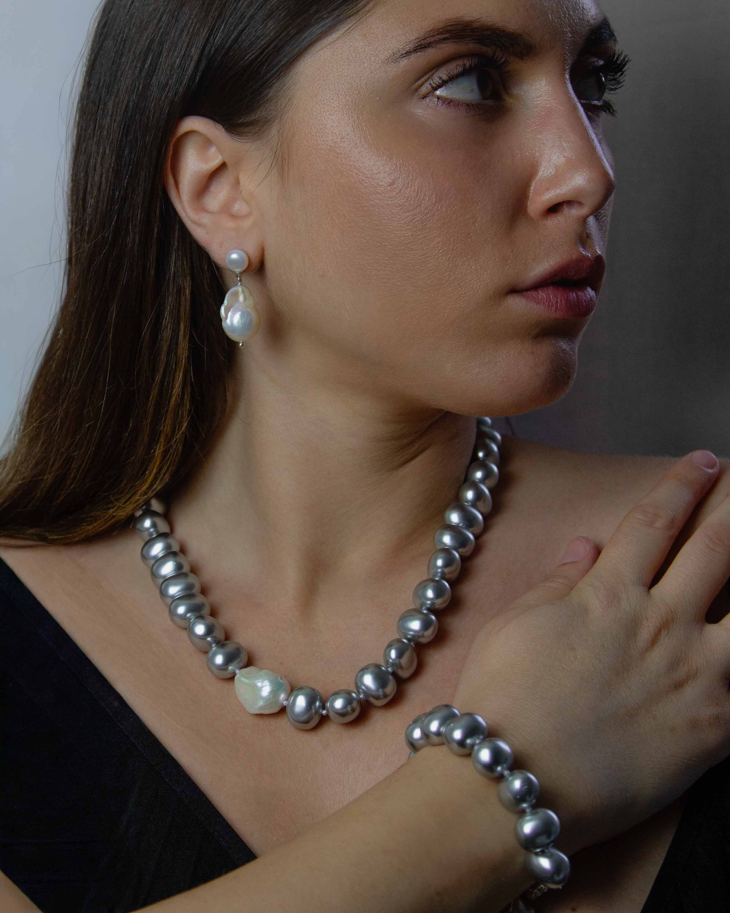 Brezza Necklace